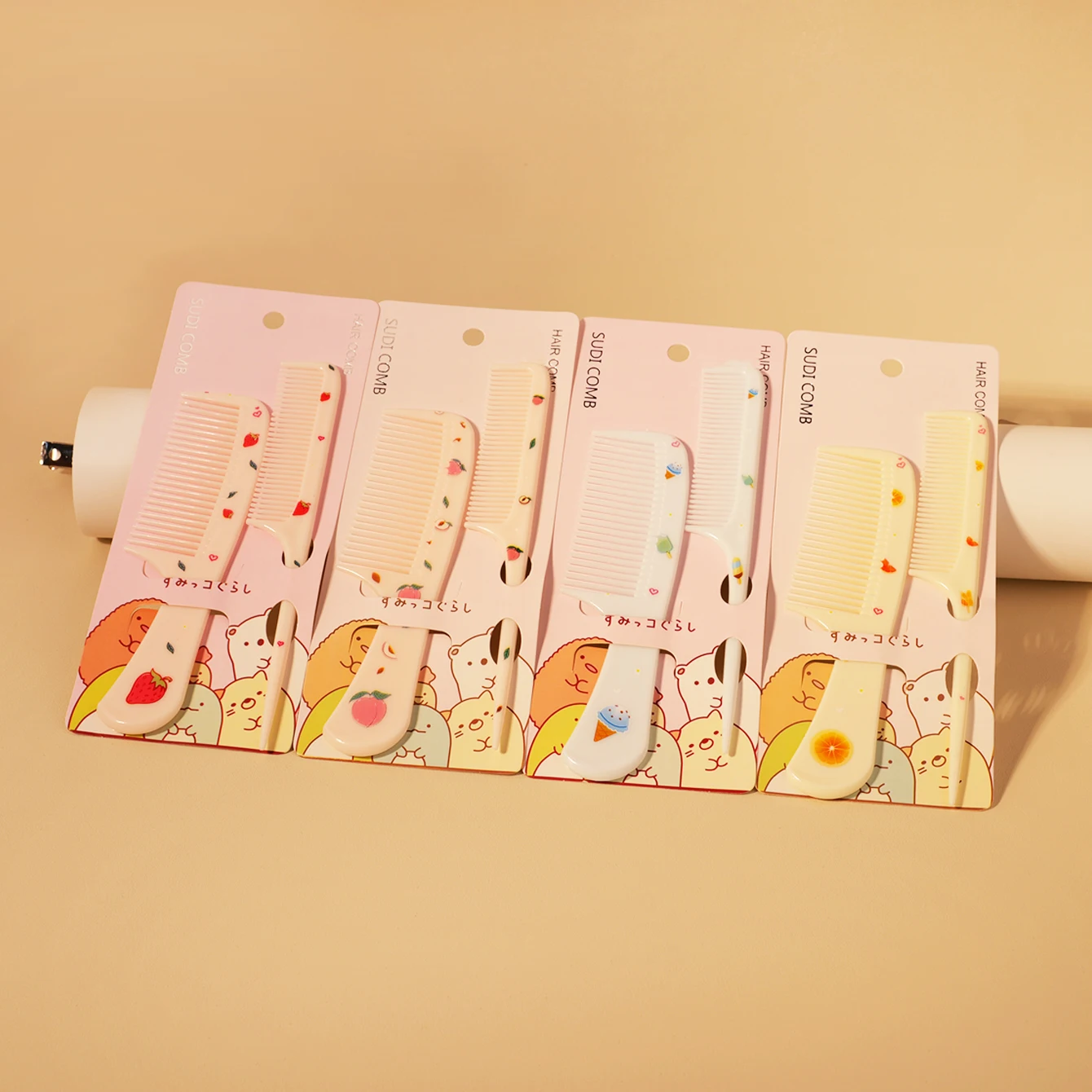 

2/4/8pcs cute little comb set with cartoon combs in various colors and patterns，Special for real hair wigs