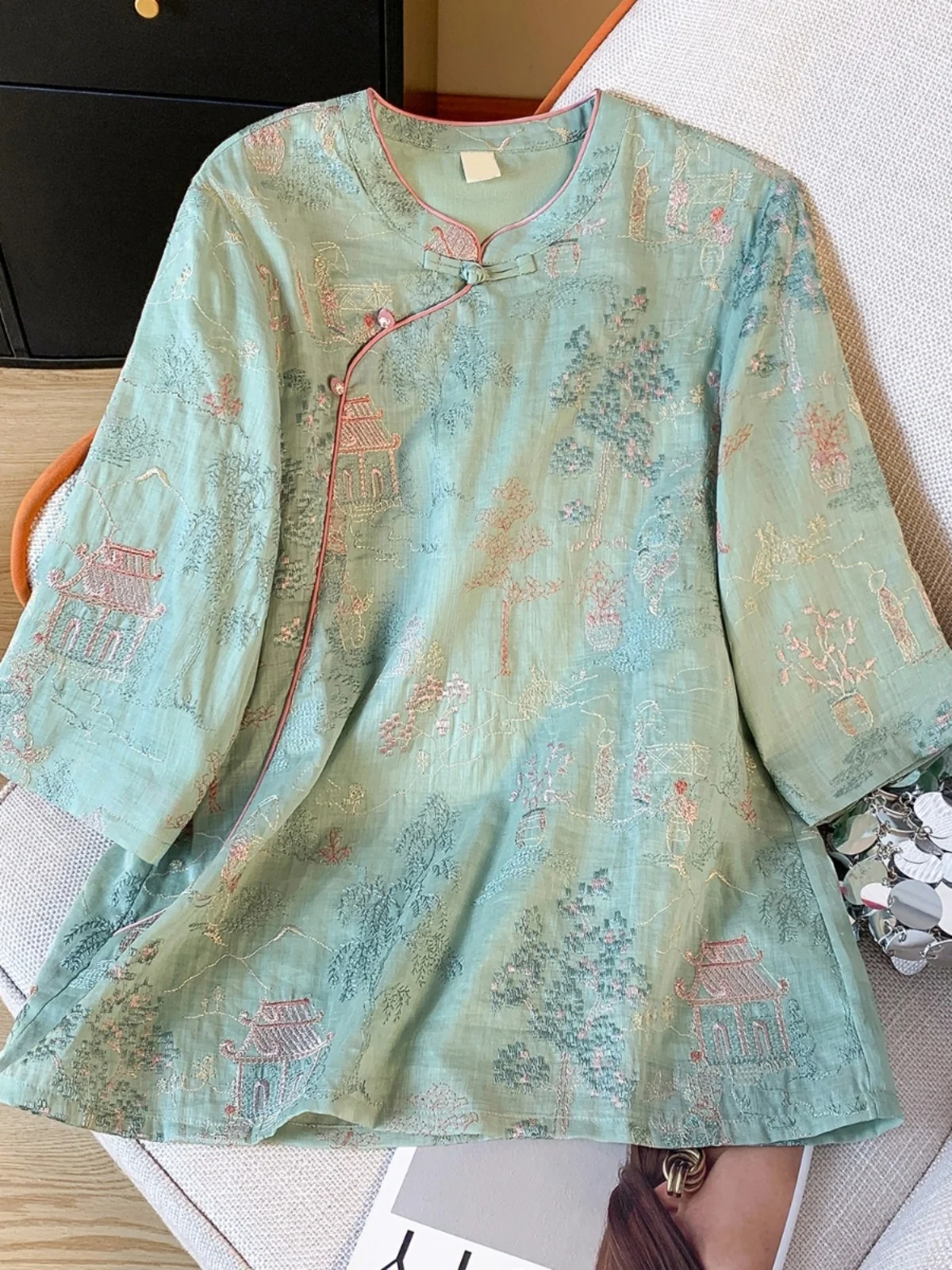 

New Chinese Style Revised Heavy Embroidery Women's Shirt Summer Retro National Style Button Short Sleeve Stand Collar Top
