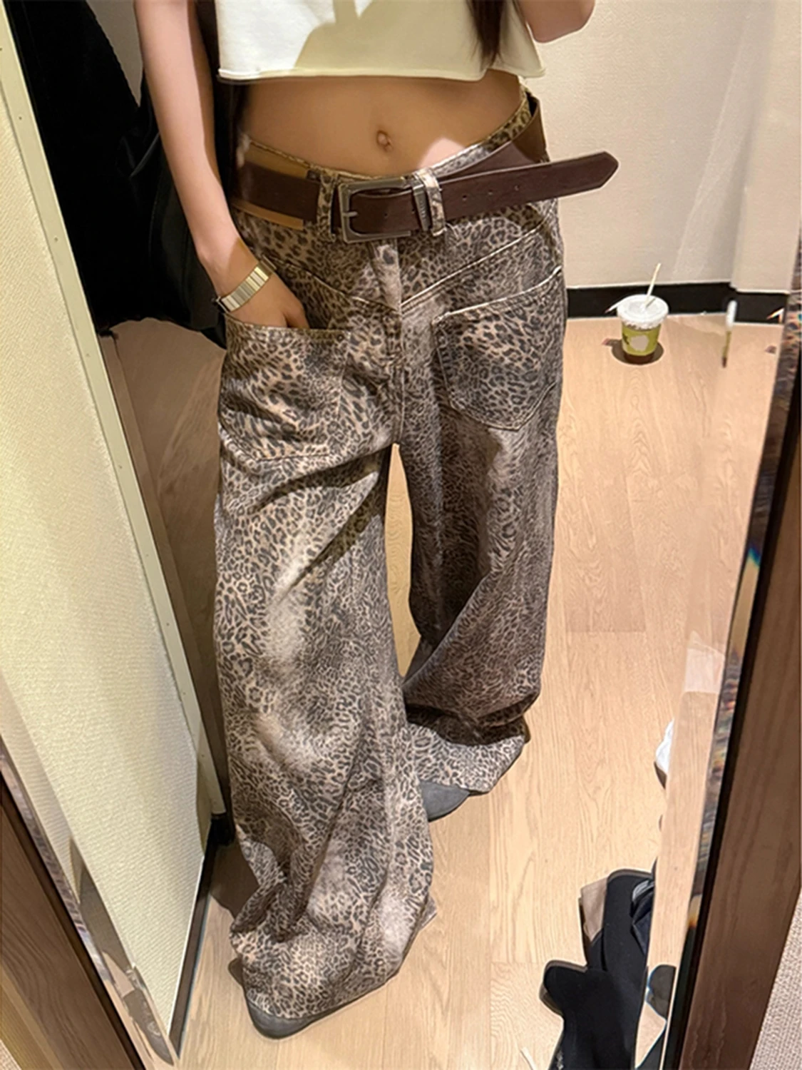 

Women's Y2k Baggy Leopard Jeans Harajuku Vintage Ripped Denim Trousers Japanese 2000s Style Hip Hop Grunge Jeans Pants Clothes
