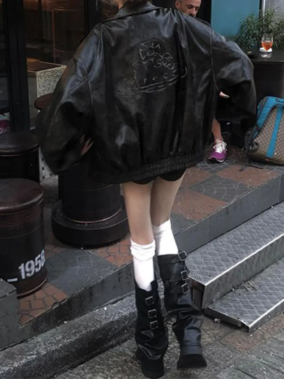 Retro American Leather Jacket Women's Loose Design Sense Motorcycle Clothes Autumn Winter Lazy Sle Pleated Design Short Coat