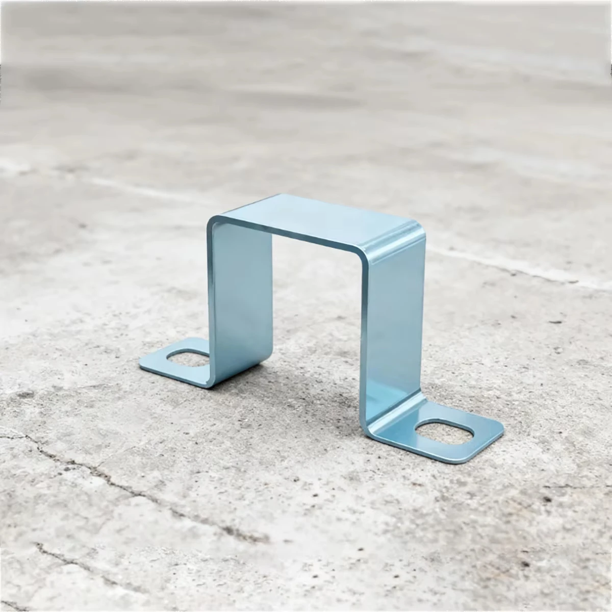 U-Shaped Right Angle Pipe Clamp Thickened Galvanized Anti-Vibration Saddle Horse Riding Clip Square Tube Fixing Support Bracket