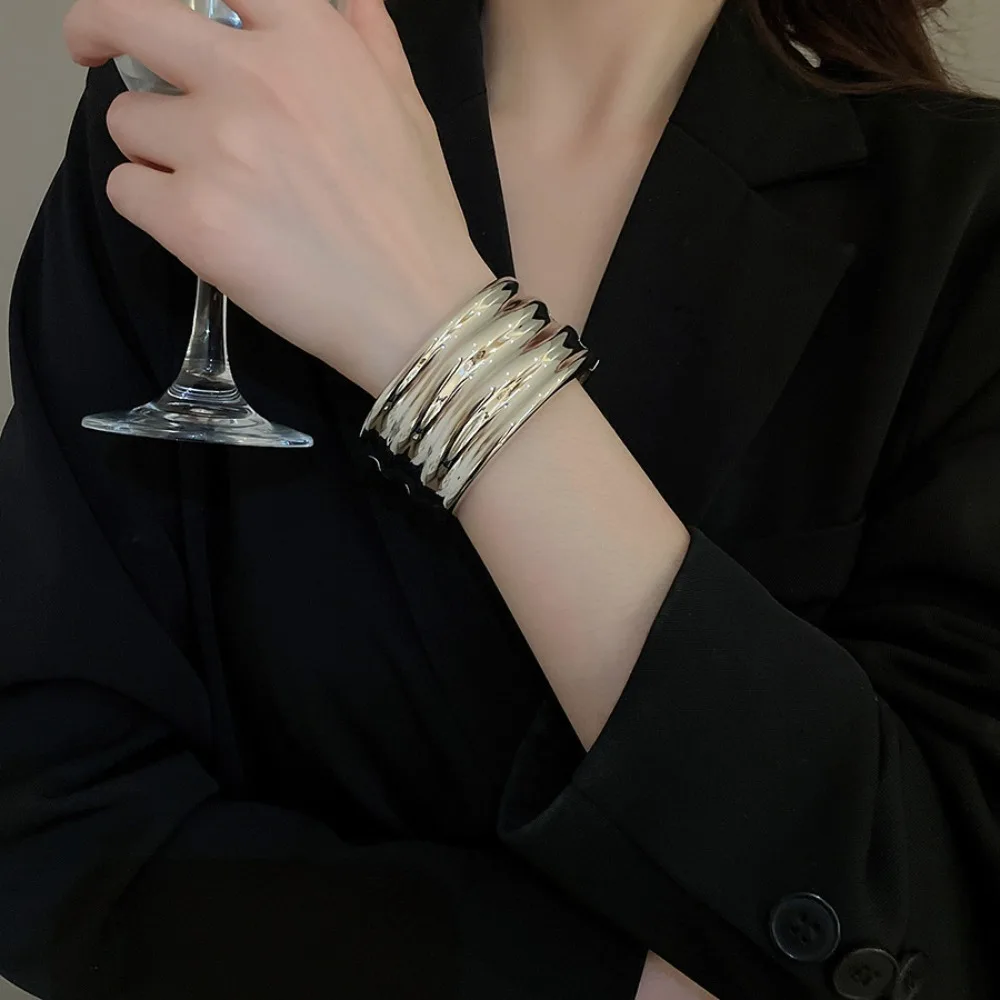 Irregular Wave Shape Alloy Wide Open Bangle Europe American Style Gold Silver Color Alloy Cuff Bangles Minority Design