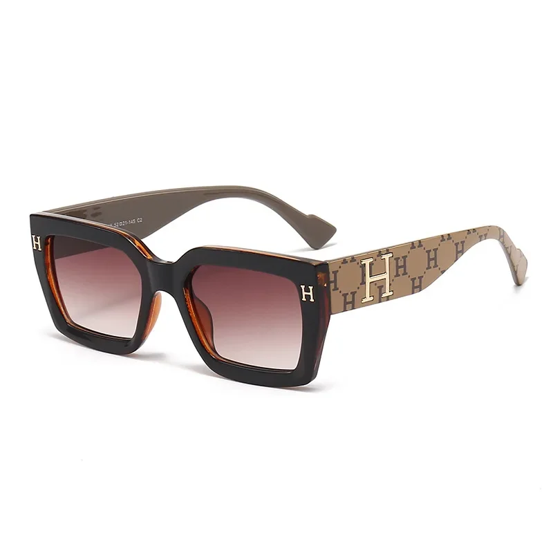 

New Trendy Boxy Sunglasses for Men and Women, High-end Personalized UV Resistant Fashion Sunglasses