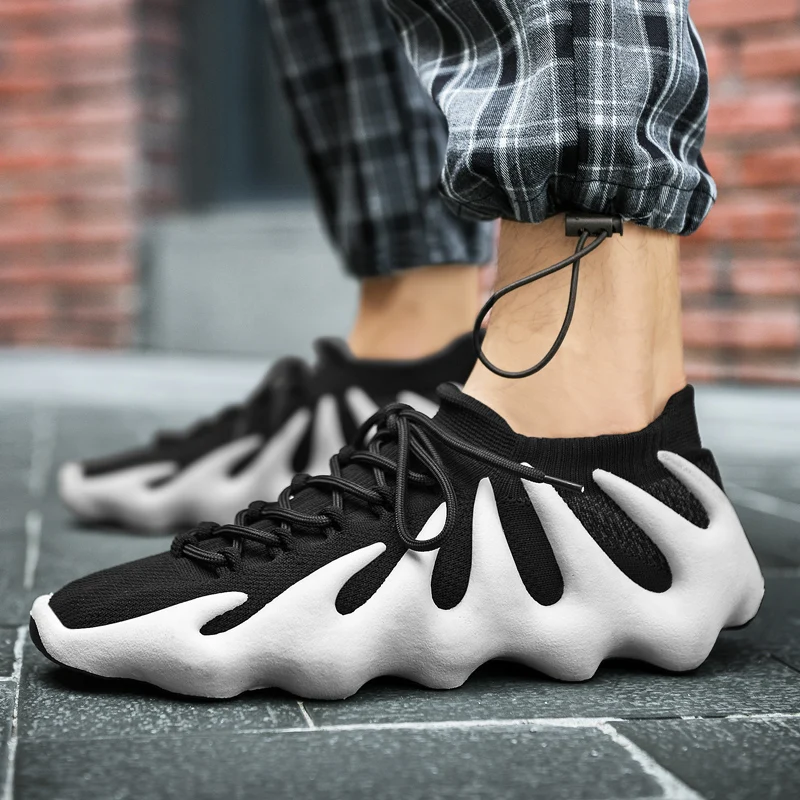 

2025Summer New Breathable Comfortable Lightweight High-Quality Fashion Casual Couple Yeezy Octopus Three Colors36-46