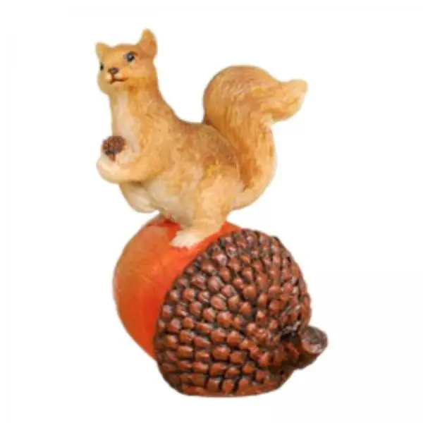 Waterproof Fairy Garden Squirrel Figurine Resin Animal Model Figure Garden Decoration for Patio Outside
