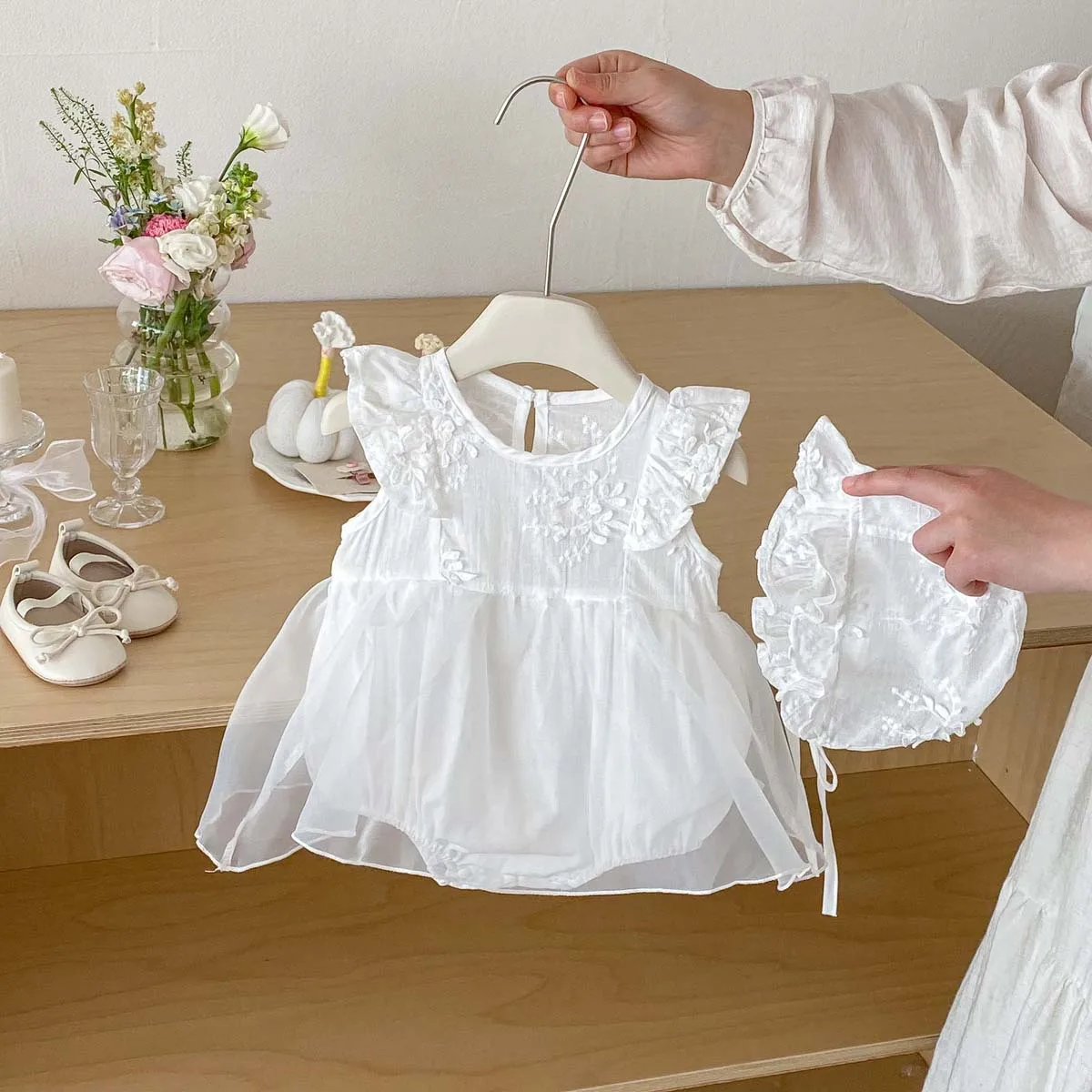 Baby Summer New Product 2026 Female Baby Flying Sleeve Bag Fart Clothes Mesh Princess Clothes Newborn Clothes