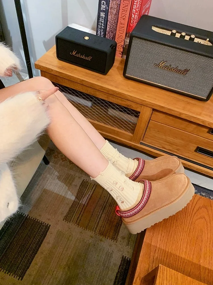 

Thi Bot Snow Boots 2023 Winter New Sle eepskin Wool Inteated Thi Low Help Anti-Slip Ethnic Sle Wool Fur Slippe...