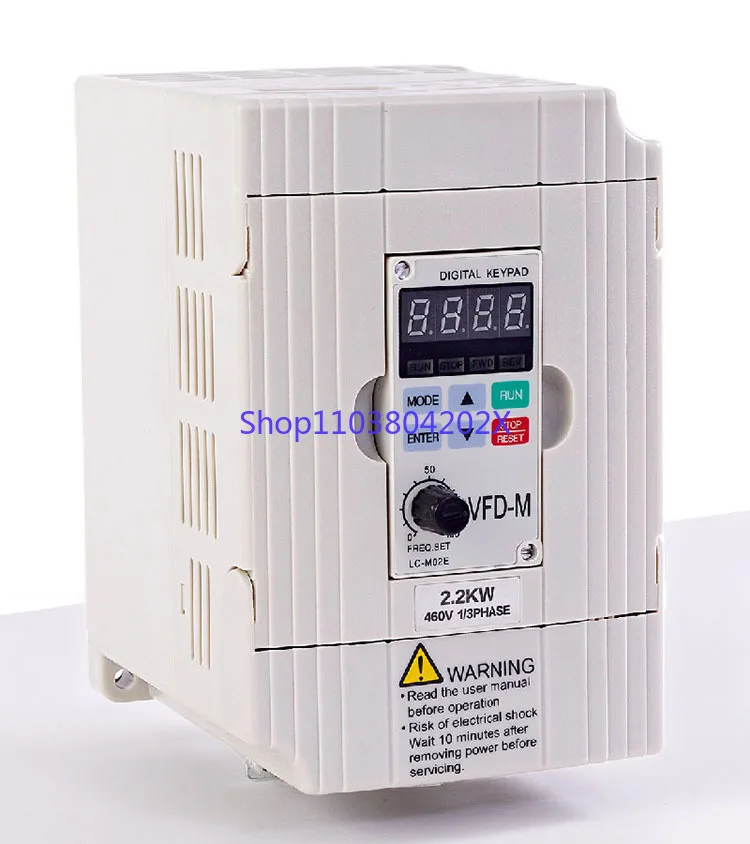 TAIDA VFDM inverter three-phase 380v single-phase 220v1.5/2.2/5.5 water pump 7.5kw kW