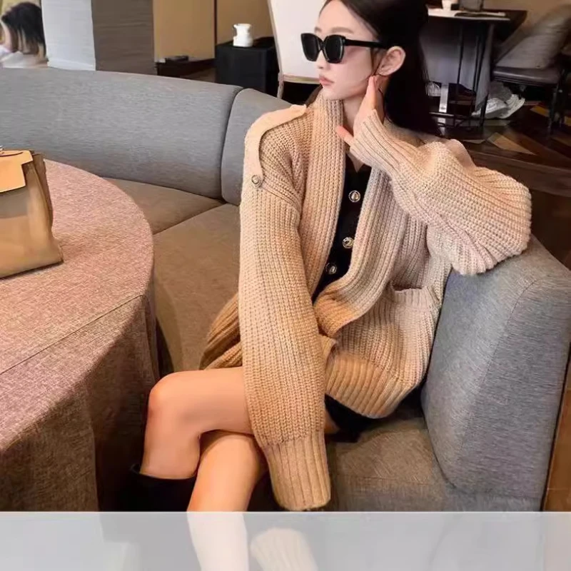 

Молочно-абрикосовый свитер, куртка, женский осенне-зимний дизайнерский универсальный и модный вязаный кардиган в полоску, Топ