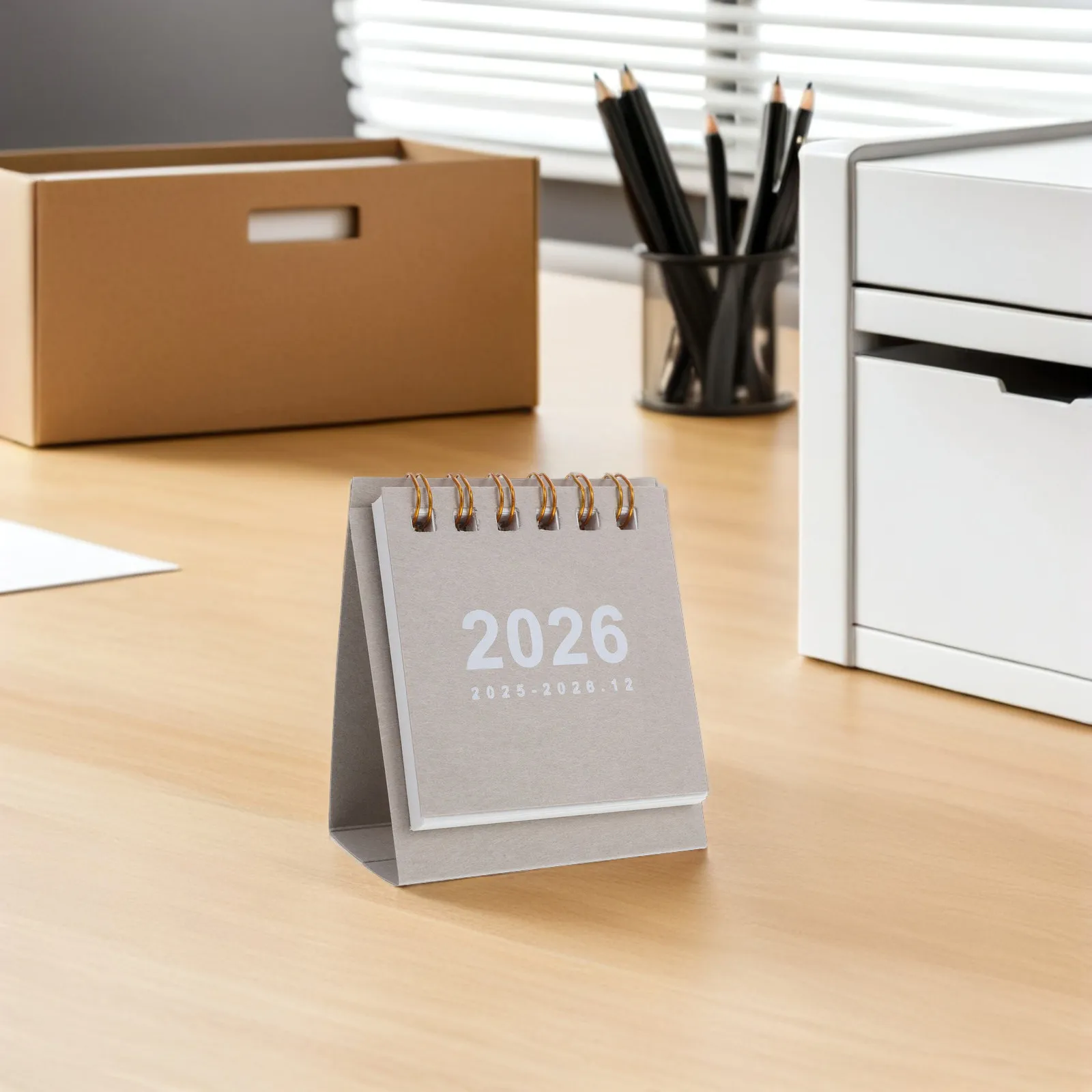 Mini Desk Calendar 2026 Small Desktop Tear Off Pages Compact Daily Planning Organizer Portable Office Home Decor