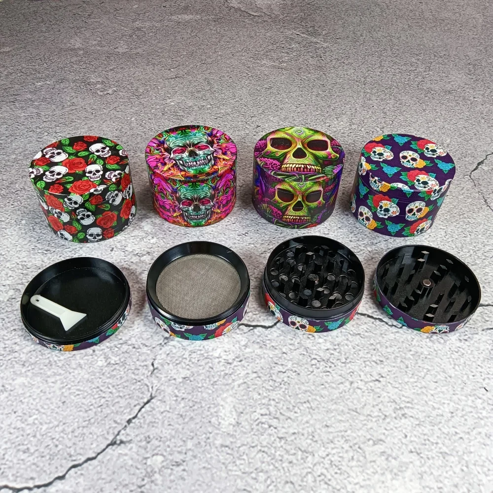 2 بوصة 50 مللي متر الجمجمة الكرتون المعادن عشب طاحونة العشب السيجار التبغ الفانيليا برعم طاحونة 4-Layers مطحنة هاون التدخين السجائر أداة