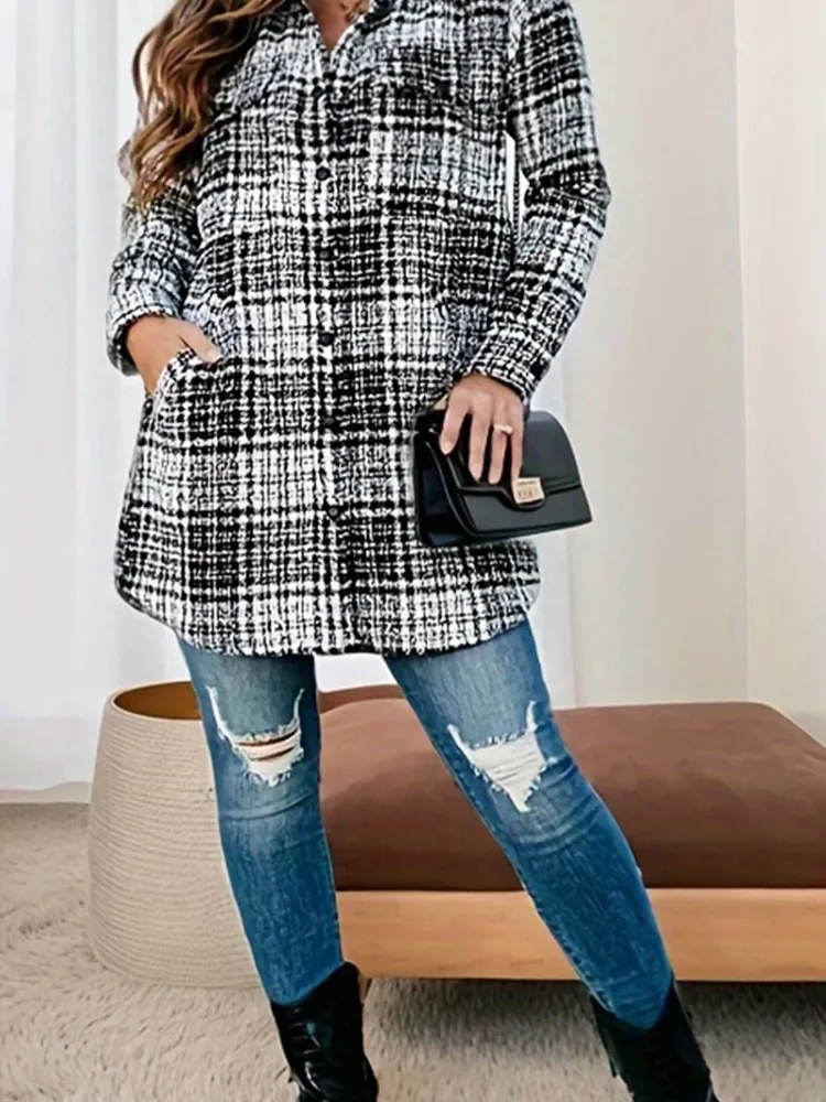 2025 New Winter Thick Coat Large Size Ladies Blouse Europe and The United States Retro Plaid Loose Casual Women's Wear