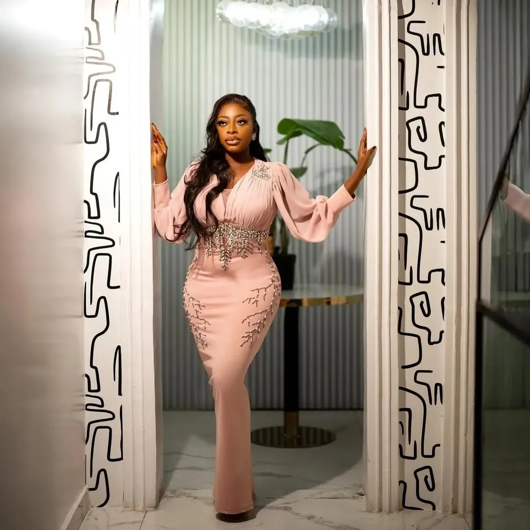 

Вечерние платья Aso Ebi с длинными рукавами, розовые, с бисером, V-образным вырезом, африканские вечерние платья с кристаллами, на заказ