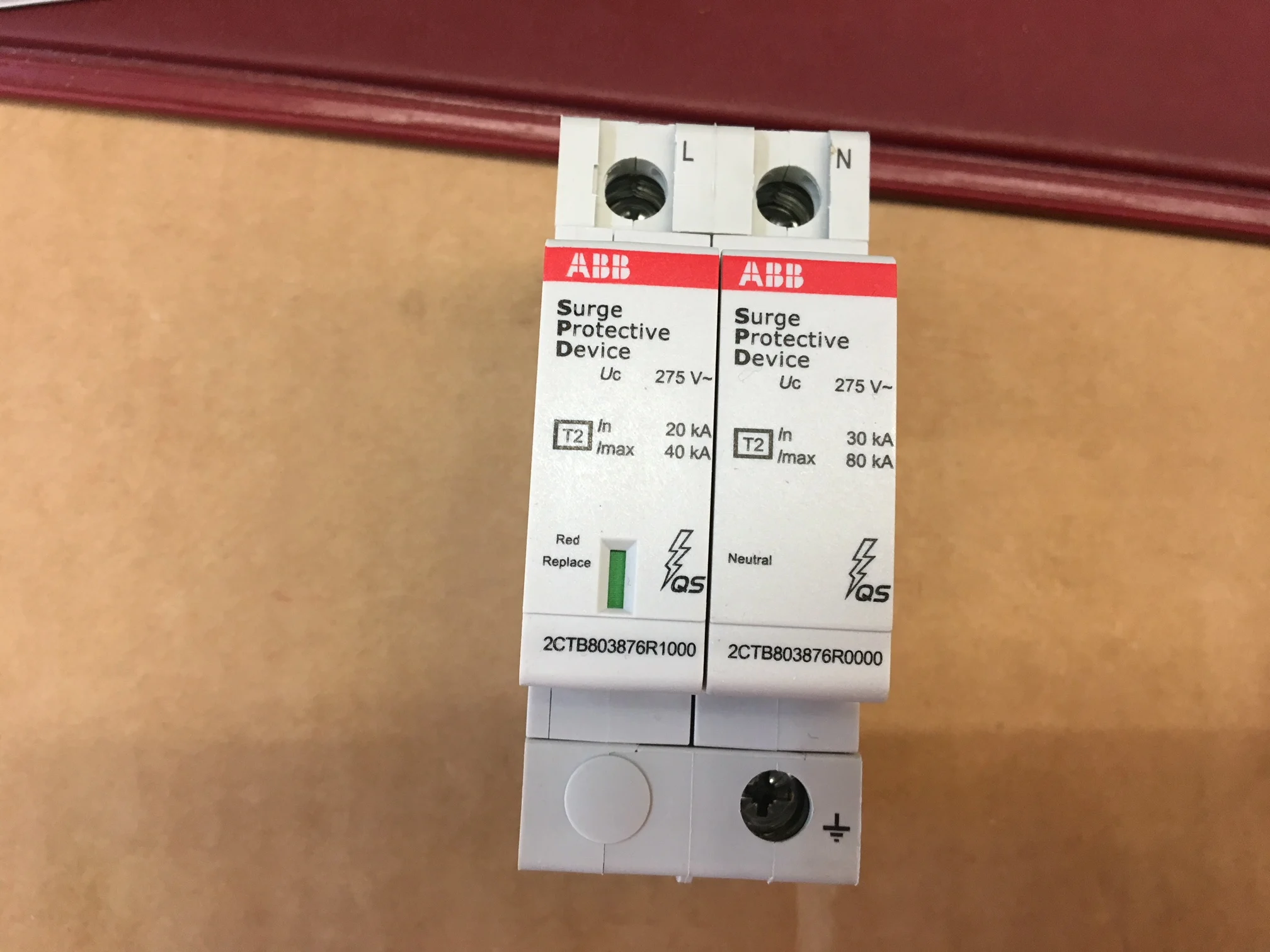 New Original ABB Surge Protector, OVR T2 1N 40-275 P QS; 10091065