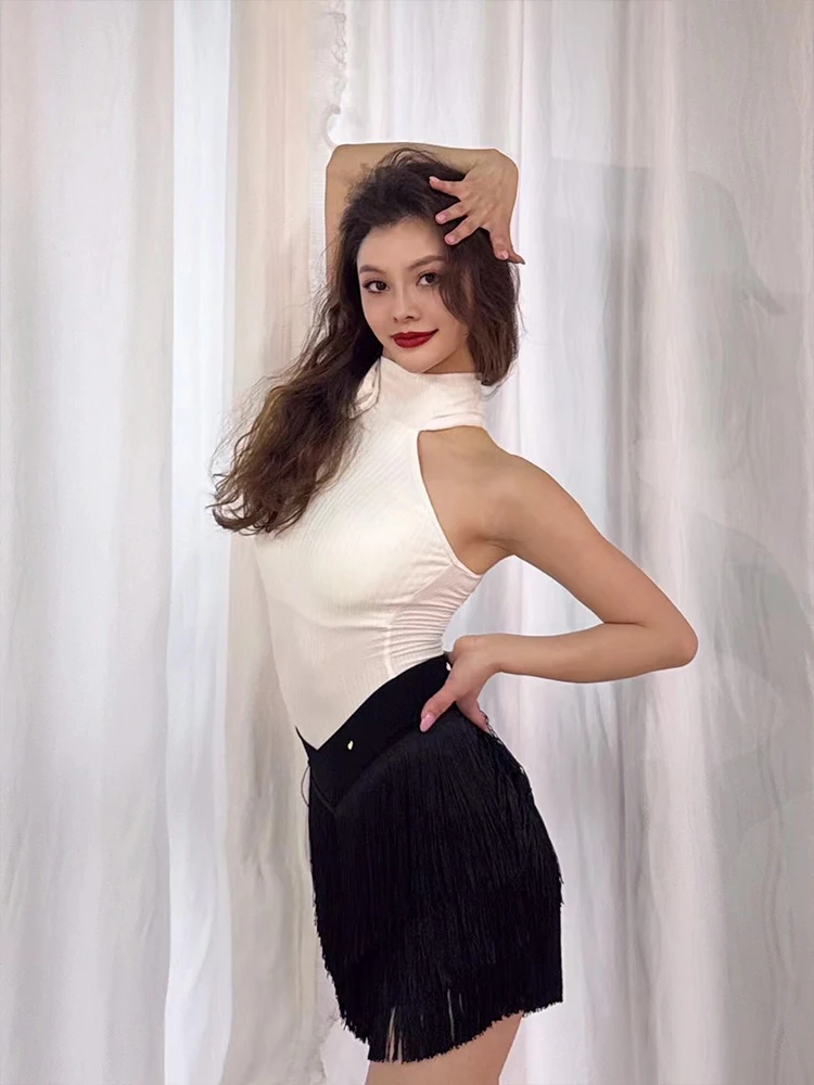 Jupe de danse latine, vêtements d'entraînement de Tango, jupe à glands de danse noire, vêtements de danse modernes, Costume d'entraînement de Salsa VBH1547, nouvelle collection 2025