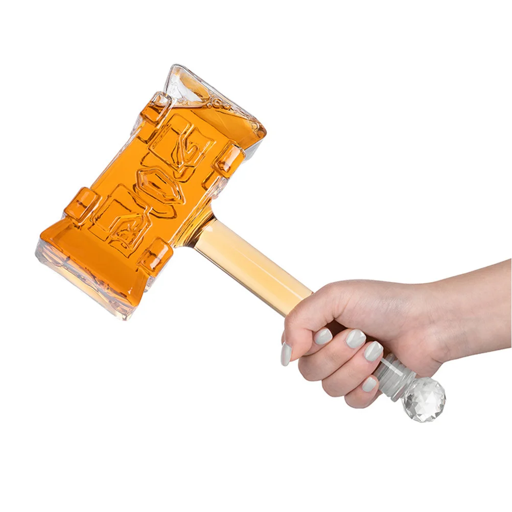

Stylish Glass Wine Decanter Hammer Shaped Whiskey Bottle for Enhanced Tasting Experience and Household Gatherings