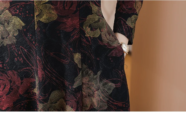 2023 Autumn and Winter Silk Flower Print Long Sleeve Dress for Women V-neck Loose Large Waist Slim Knee Length Robe Long Dress