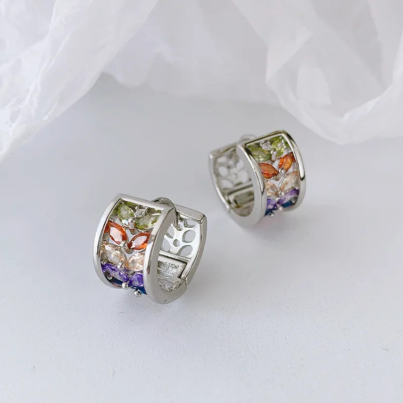 

New Fashion Micro-inlaid Colorful Zircon Leaves Ear Buckle 925 Sterling Silver Jewelrt Temperament Earrings E070