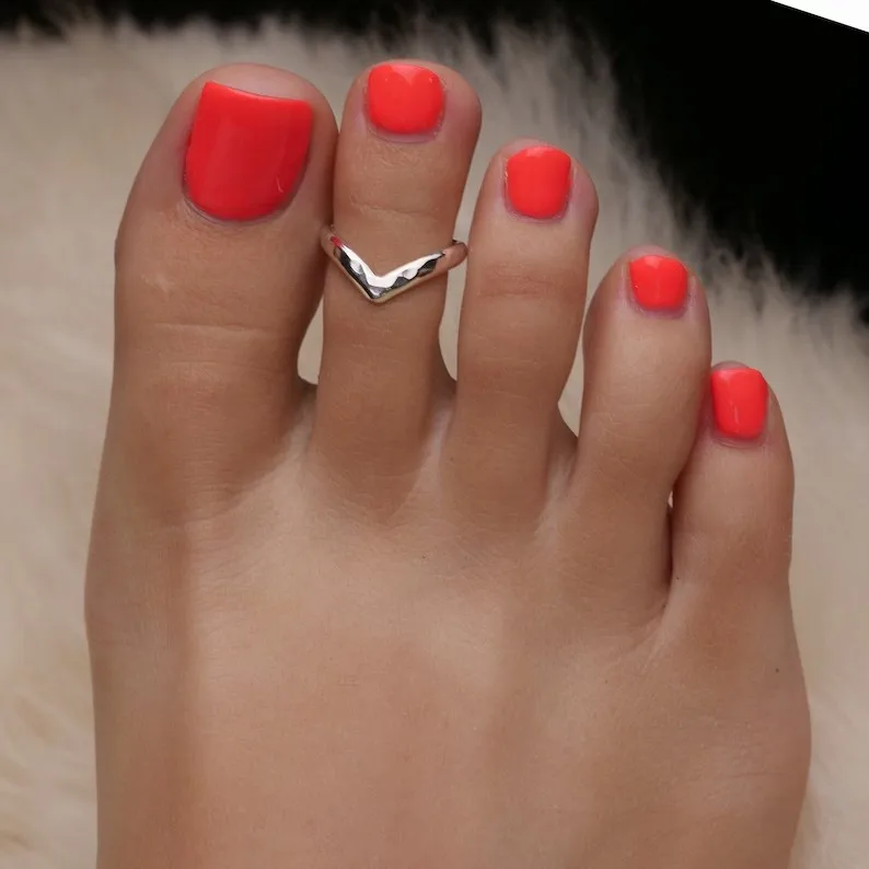 1Pc Exquisite Wave Irregular Geometric Simple White K Copper Toe Ring Women  Holiday Adjustable