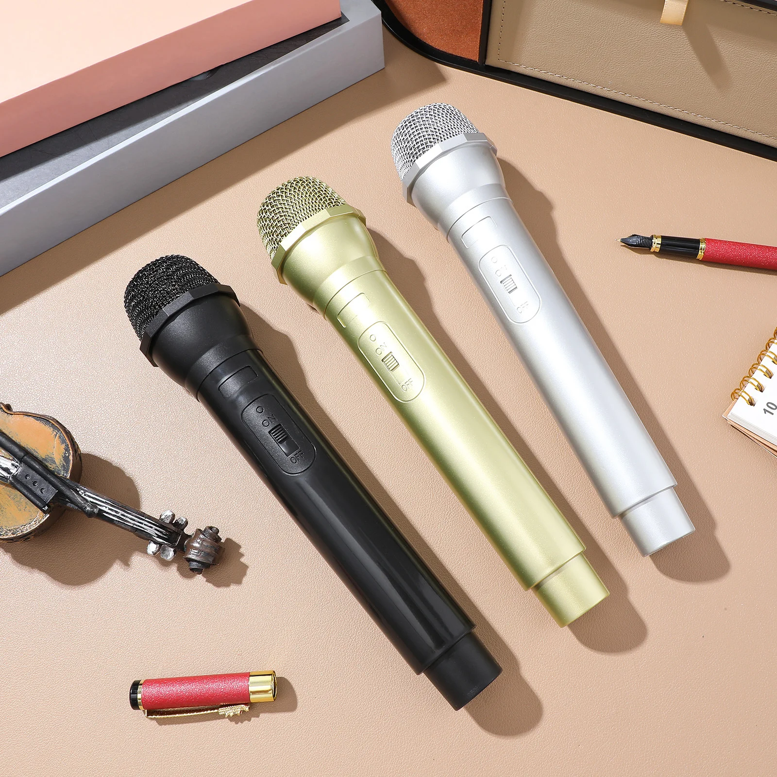 

3 pcs Plastic Fake Microphone , Realistic Lightweight Play Microphone Prop For Party Costume Role Play, Mini Simulation Mic