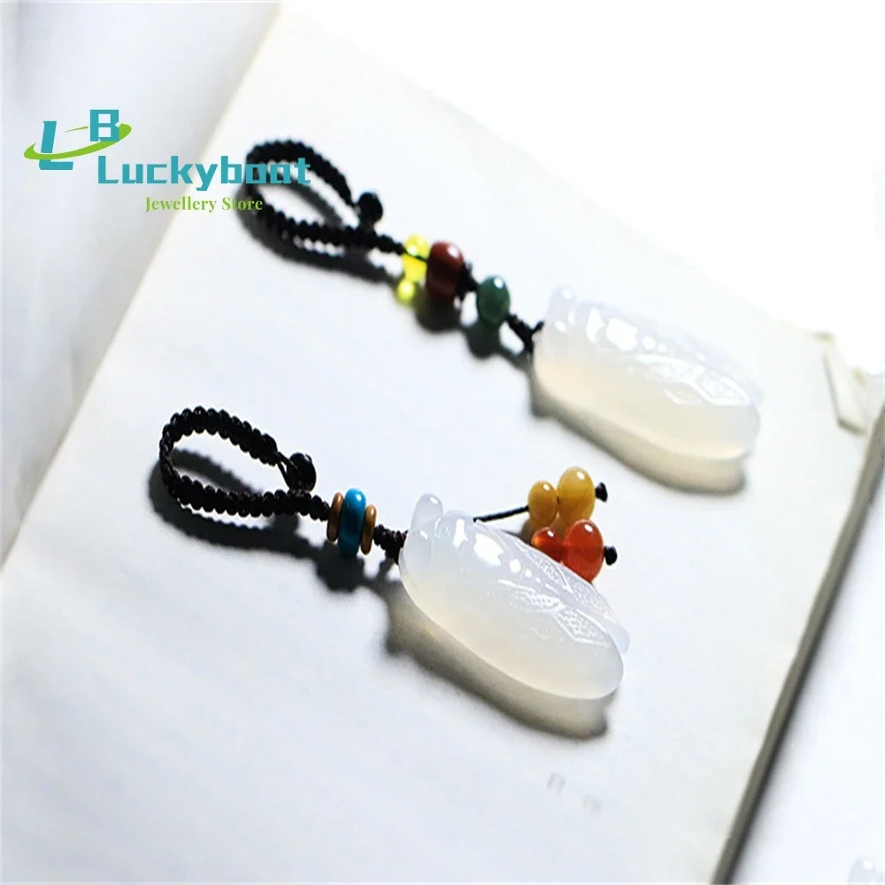 

White Chalcedony Carved Jade Cicada Retro Chinese Style Keychain Creative Car Pendant Couple Gift Jewelry Men And Women