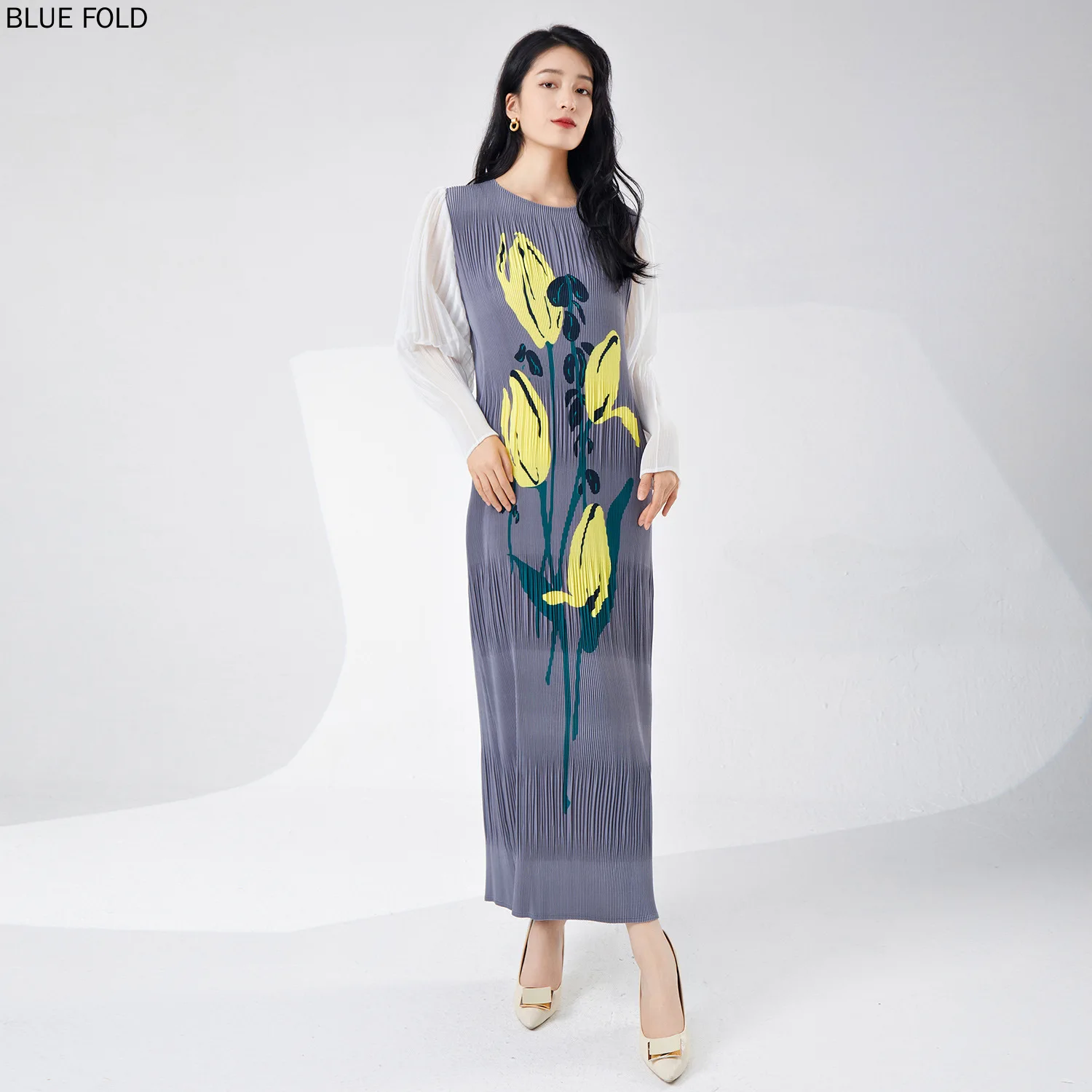 

Miyake High-end and Light Luxury New Style Round Neck Lantern Sleeves Printed Loose Large Size Long Dress Europe and America