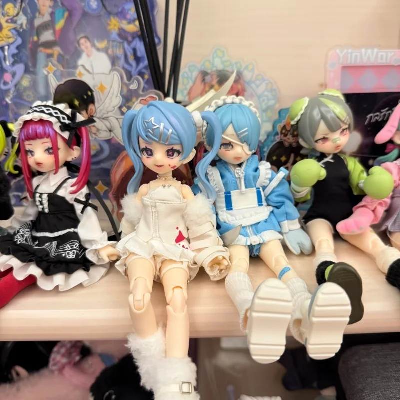 Original Eve Lynna …