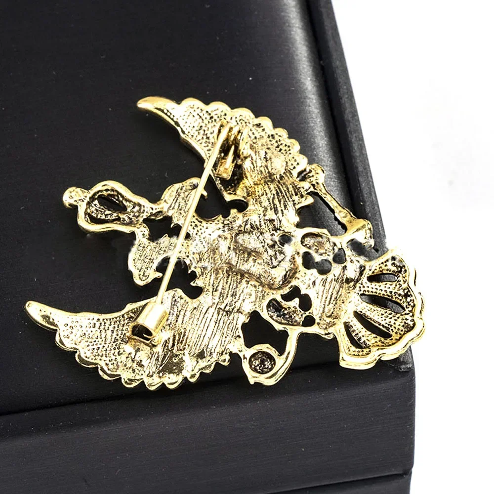 Retro British Metal Russia Badge Pins Crown Double Headed Eagle Brooch Jewelry Luxury Lapel Pin Brooches Men\'s Suit Accessories