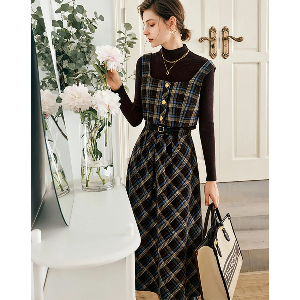 OLrain Women's French Fashion Plaid Skirt Sets 2026 Autumn New Square Collar Sleeveless Vest Midi Skirt Two-piece Set O57QE63559