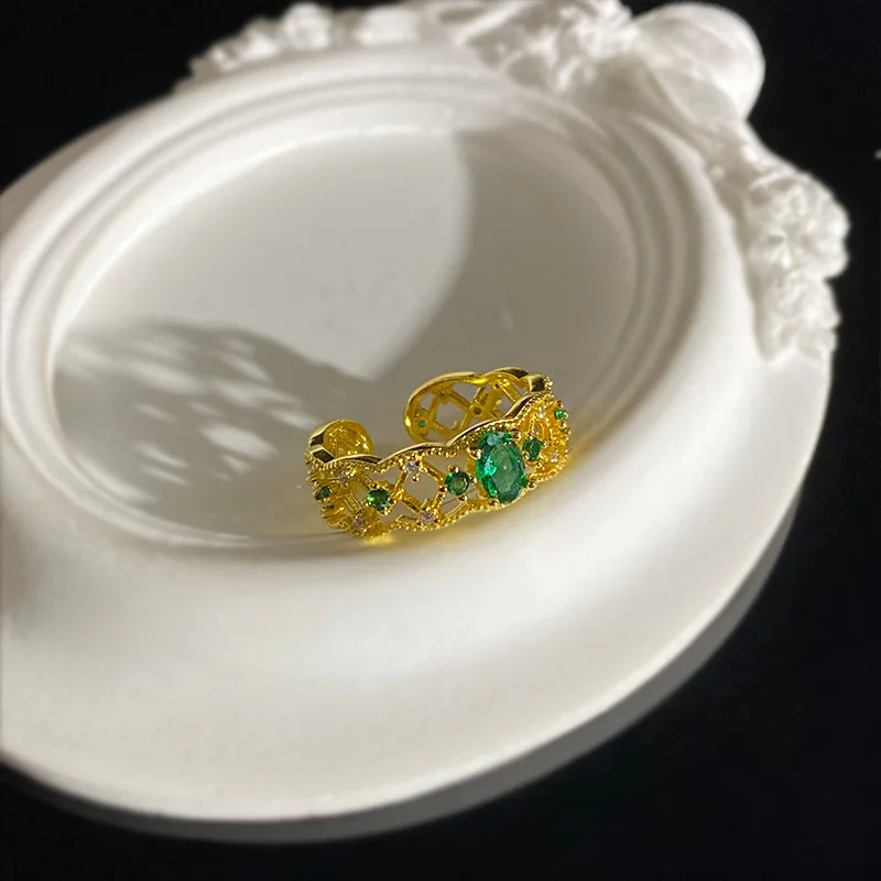 MDL مويسانيتي 1 نمط الدانتيل المجوف تقليد خاتم الزمرد مطلية بالذهب بيضة الحمام الخفيفة الفاخرة المفتوحة البنصر الإناث #3