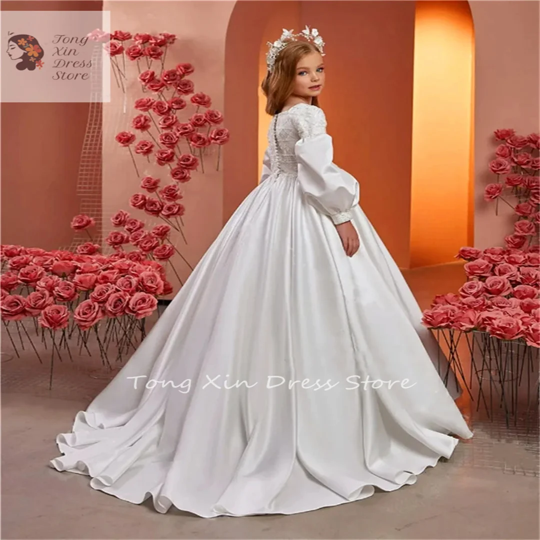 Flower Girl Dress Princess Ball elegante a maniche lunghe in raso bianco angelo abiti da prima comunione bambini sorpresa regalo di compleanno