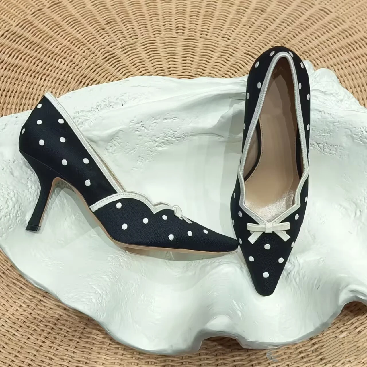 Polka Dot Pointed Toe Butterfly-Kont Shallow Women Marry Jane Shoes Stiletto High Heels Slip On Design Large Size Pumps Shoes