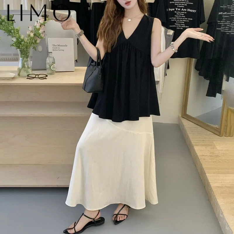 

LIMO Resort Elegant White V-Neck Sleeveless Top Black Mermaid Skirt Set Retro Waist Tie Premium Quality Luxe Spring Summer 2025