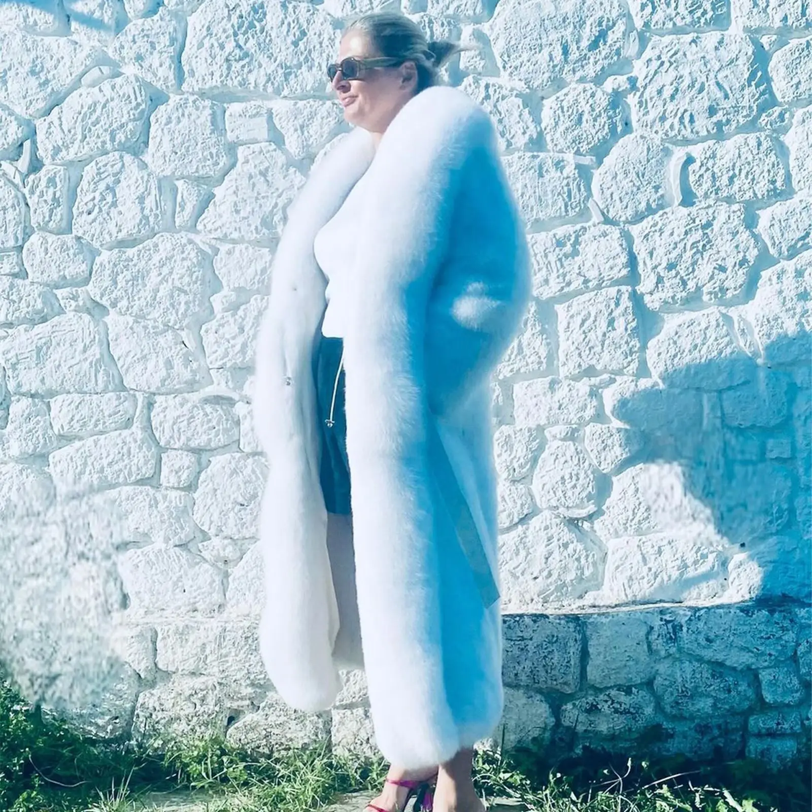 Gorgeous Women's Real White Fox Fur Long Coat Lapel Luxury Full Pelt Outwear Winter Fashion Warm Natural Fur Thick Overcoat