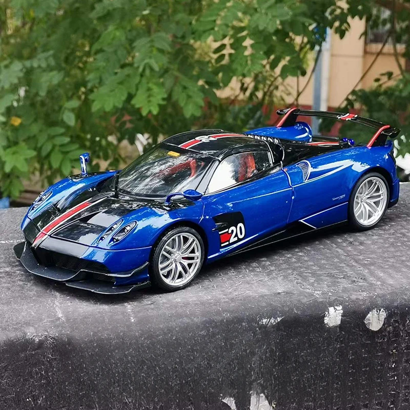 1:18 huayra bc modelo de carro de brinquedo liga diecast carro esportivo com luz sonora roda dianteira direção brinquedo coleção menino presente