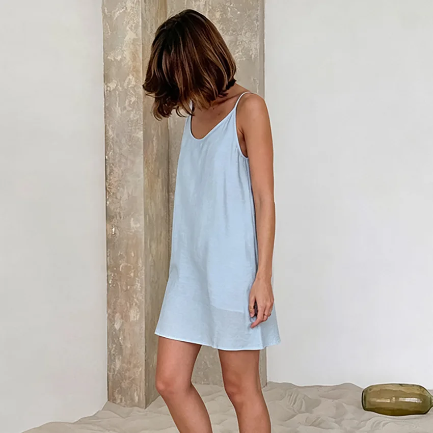 2026 comfortable Solid Color Backless Nightgown Suspenders Soft Skin-Friendly Pajamas Versatile Women's Loungewear Outdoor Use