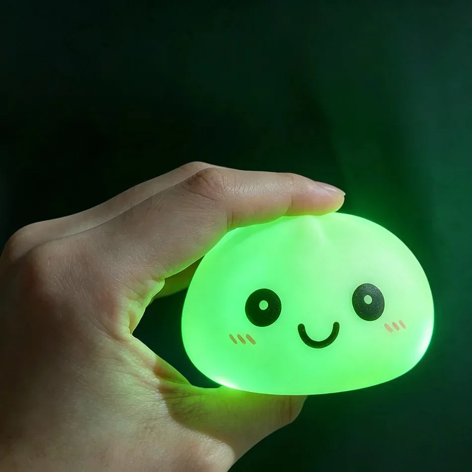 Ästhetisches LED-Nachtlicht in Brötchenform, weiches Silikon-Squishy-Spielzeug, leuchtende Lebensmittel-Dekoration, sensorischer Stresskiller, süßes Geschenk für Kinder & Erwachsene