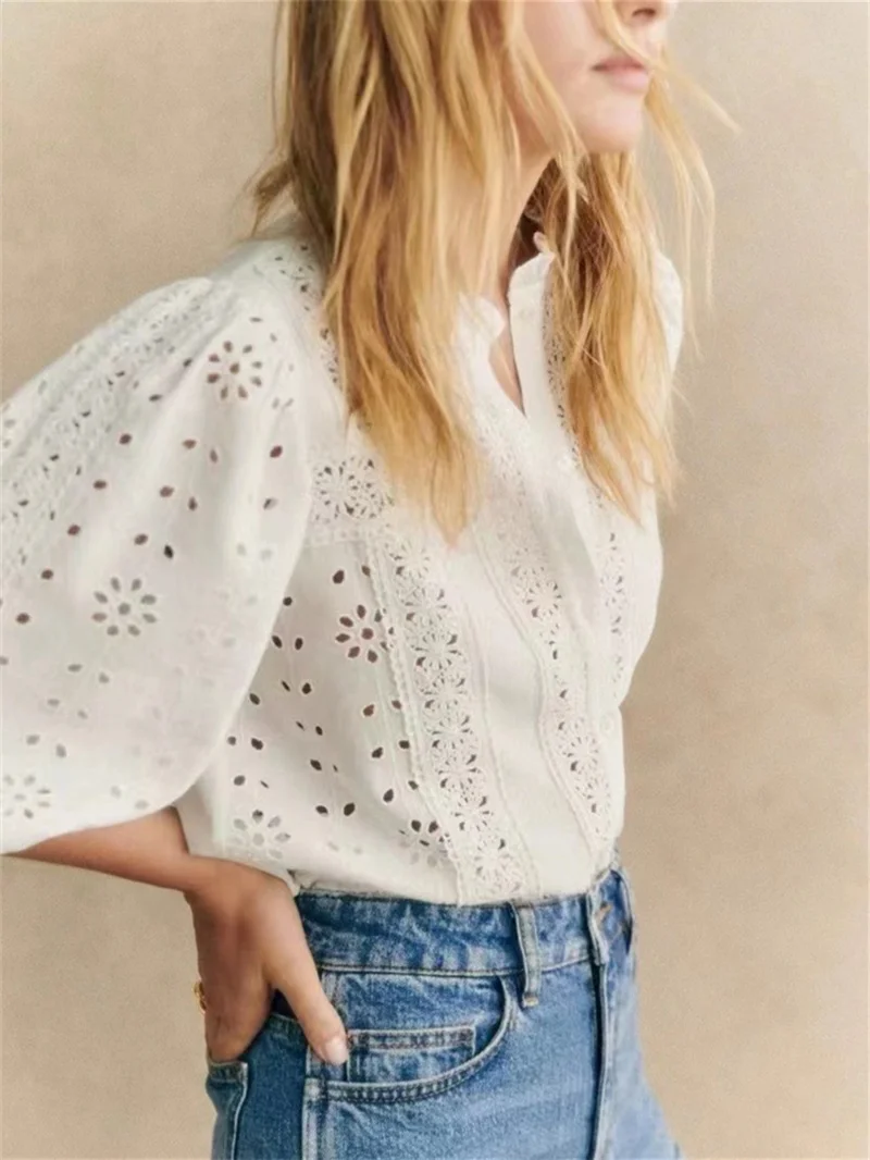 

Half Lantern Sleeve Blouse Women French Embroidery Hollow White Stand Collar Single Breasted Lady Elegant Shirt 2024 New Summer