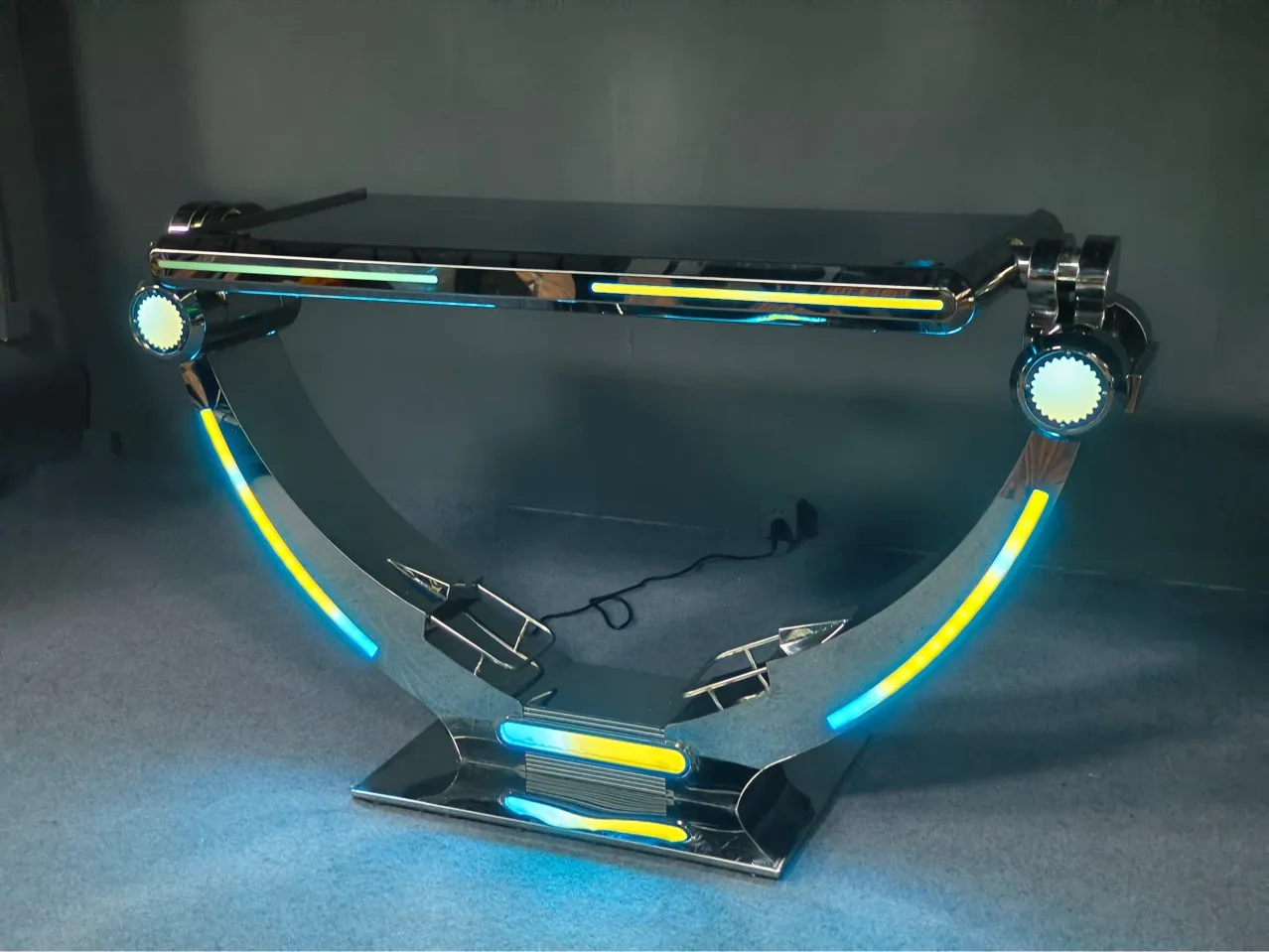 

Бар светящаяся DJ-станция KTV вечерние электронный звук частная комната светящийся ночной клуб светодиодный съемный стол из кованого железа PARTYK DJing