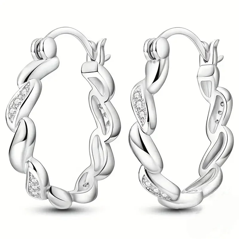 2026 New Light Luxury Fashion Accessories with High-end Texture, Personalized Micro Inlaid Zircon Sparkling Geometric Earrings
