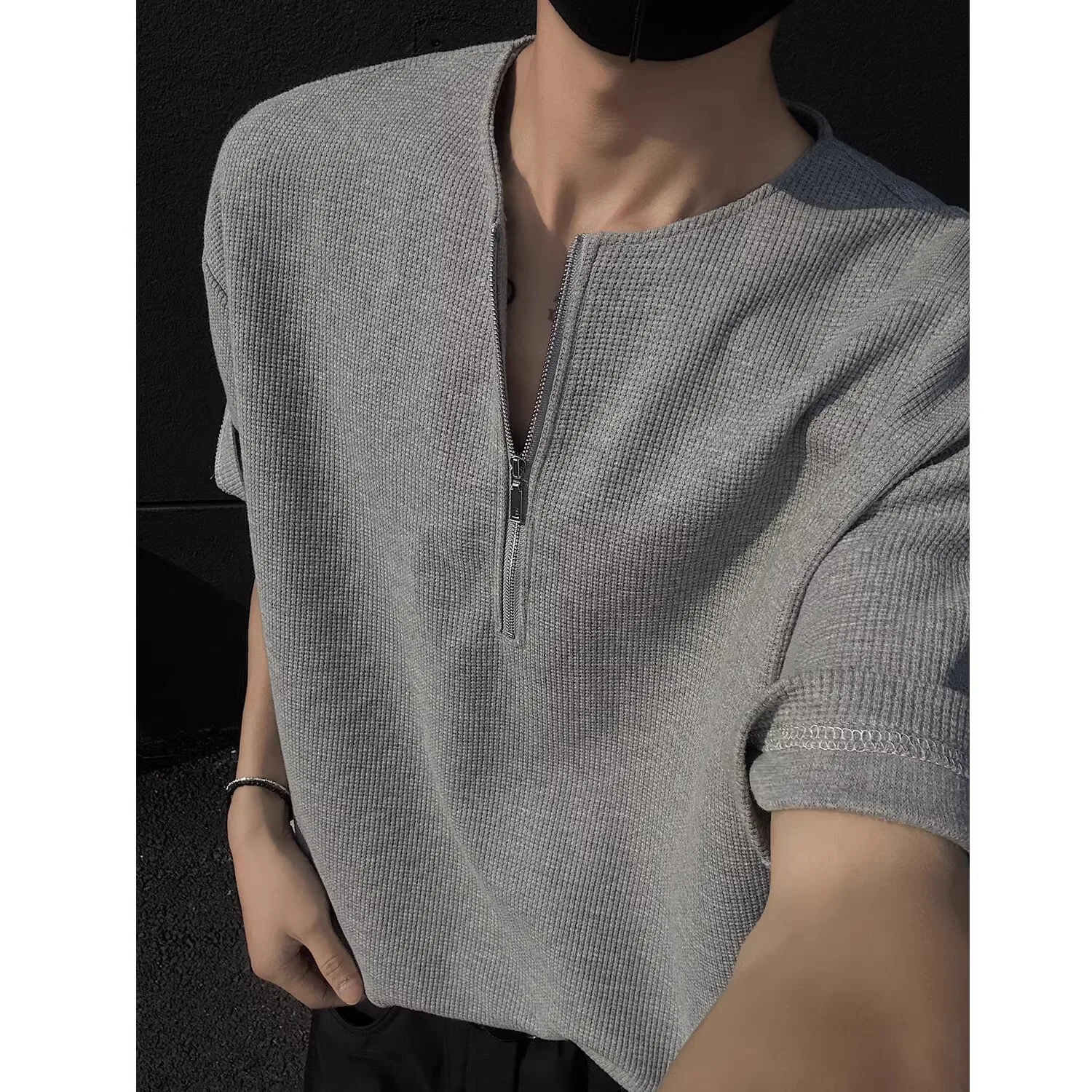 

Waffle Half Zipper Short-sleeved T-shirt Men's Short-sleeved Summer Trend 2026 Summer New Half-sleeved