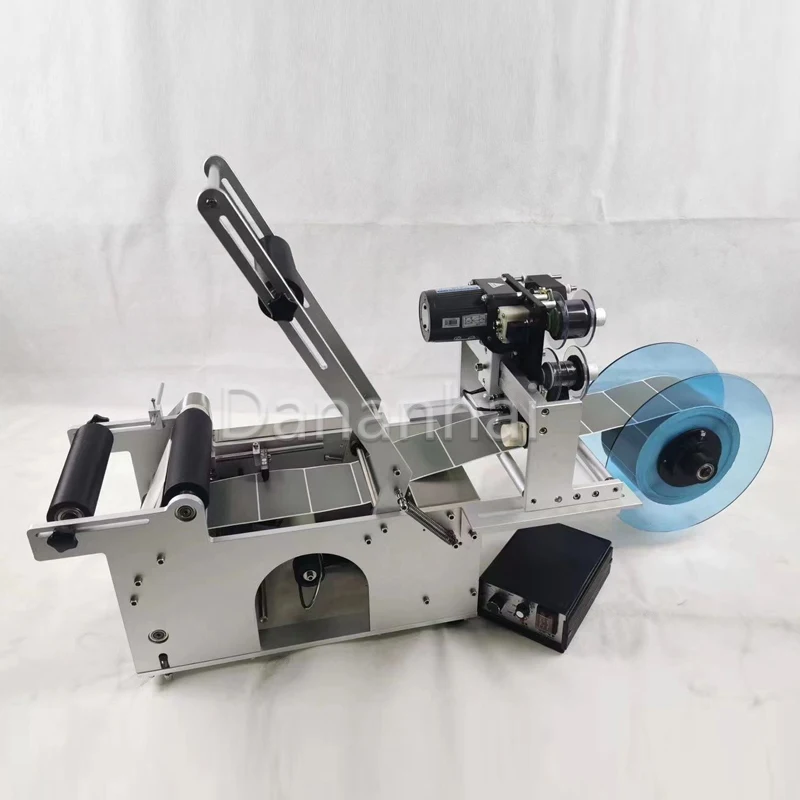 Commercial Fully Automatic round Bottle Tin Can Labeling Machine Glass Bottle Sticker Pasting Machine for Packaging Industry