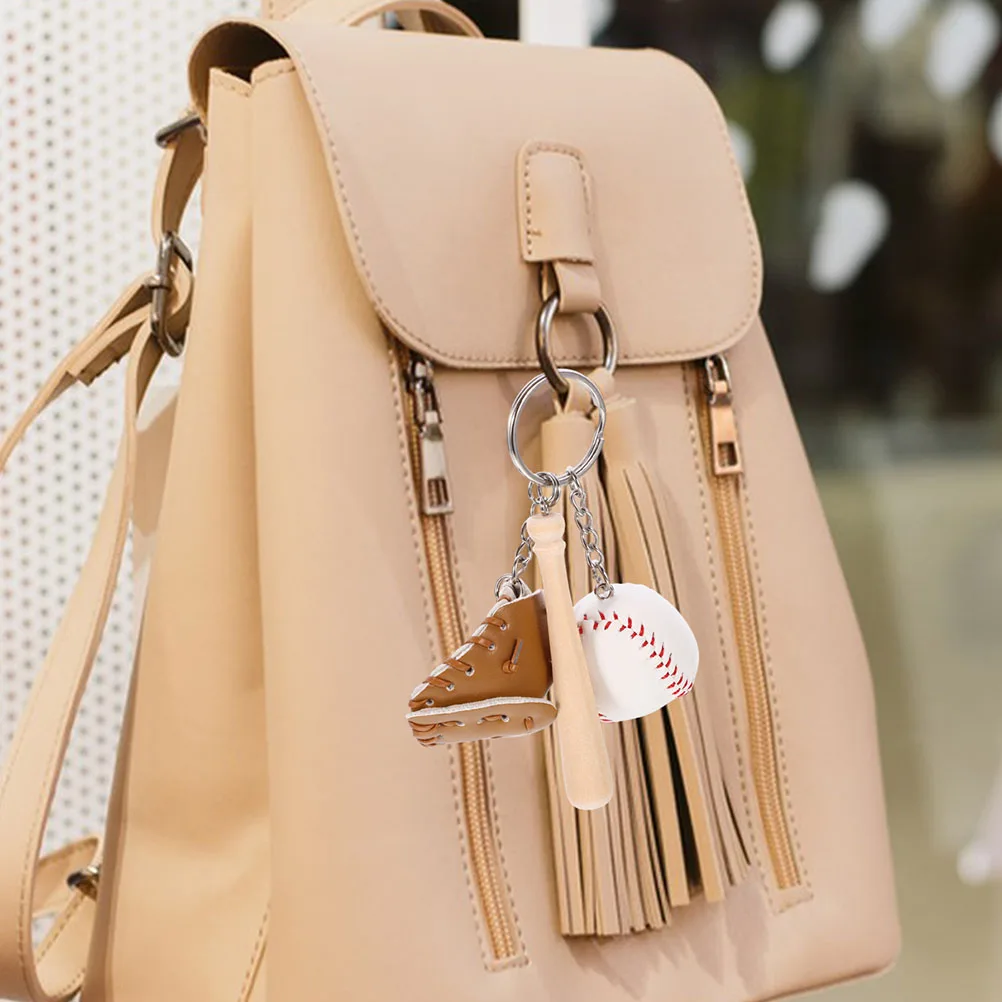 s Baseball 3.5cm White Ball Khaki Glove Softball Key Holder Ladies Gifts Bag Pendant Baseball Party Favors Bag Pendant