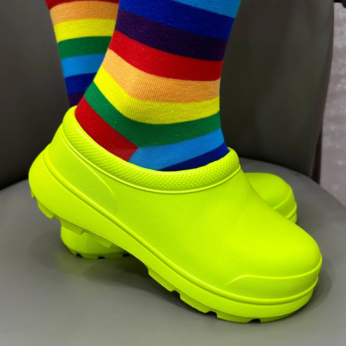 Homens trabalho chef sapatos tamanho grande botas de chuva ao ar livre antiderrapante mocassins casuais à prova dwaterproof água e óleo sapatos planos restaurante