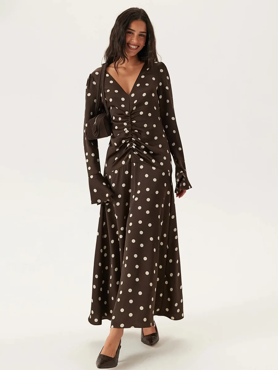 Vestido Retro Marrom com Poás em Cetim para Mulheres, Sexy, Decote em V, Manga Larga, Vestido Maxi Estilo Francês, Ajuste Slim, Cauda de Peixe