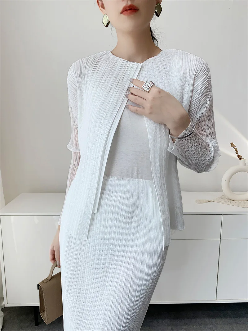 Miyake Pleated Women's Casual Solid Color Mesh Double-layer Round Neck Long-sleeved Cardigan Top