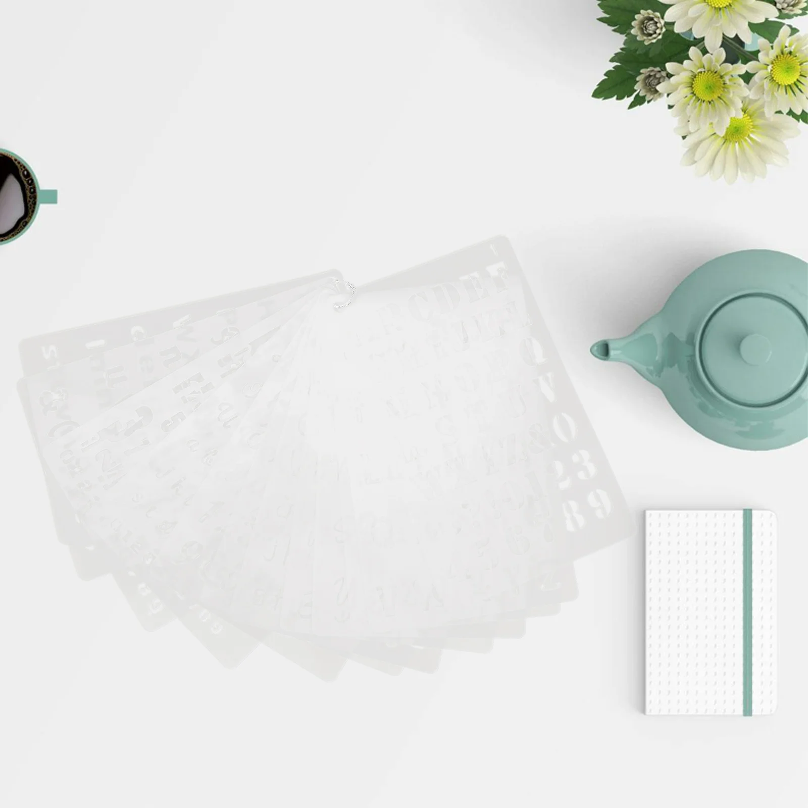 12 قطعة استنسل الحروف والأرقام قوالب بلاستيكية للحيوانات الأليفة قابلة لإعادة الاستخدام لطلاء جدران علامات باب ذاتية الصنع ديكور مكتب المنزل والزفاف