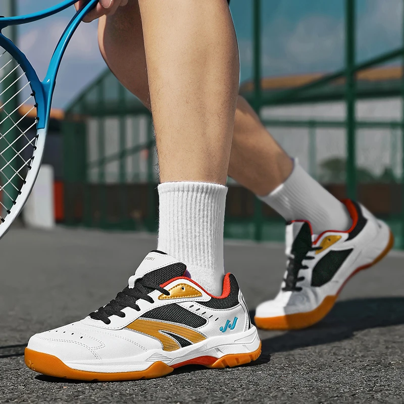 New Volleyball Shoes for Men and Women, Outdoor Fitness Badminton Shoes, Men's Training Table Tennis Shoes Size 36-45