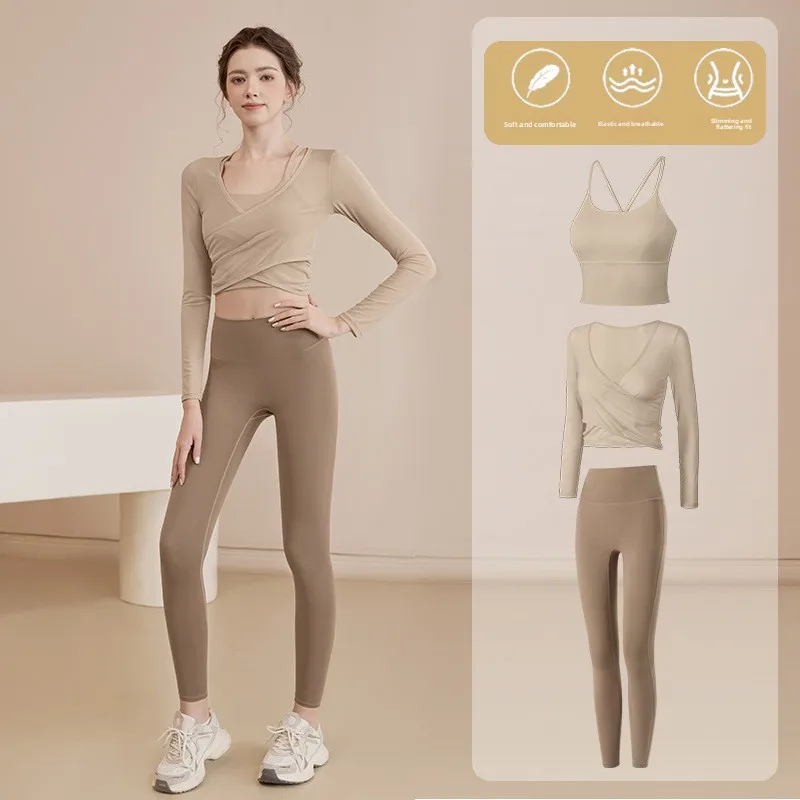 

Women Yoga Wear 2025 Latest Pure Color Training Top with Built in Bra Pilates Fitness Outfit for Women Yoga Set Gym Set Women