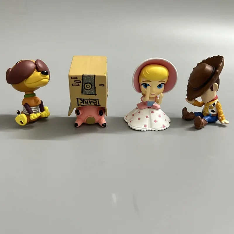 4 pz/set Toy Story Hide and Seek Series Shepherd Girl Spring Dog Action Figures Woody Ornament Decorazione del Desktop Regalo Creativo